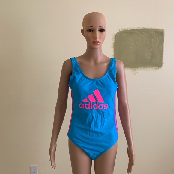 Graphic Crisscross One-Piece Swimsu… - Picture 2 of 6